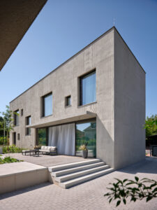 Edit!_RD_Cakovice_BoysPlayNice_02